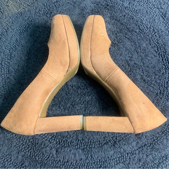 Naturalizer Berlin Platform Pump Thick Heel Size 6M - Picture 7 of 12